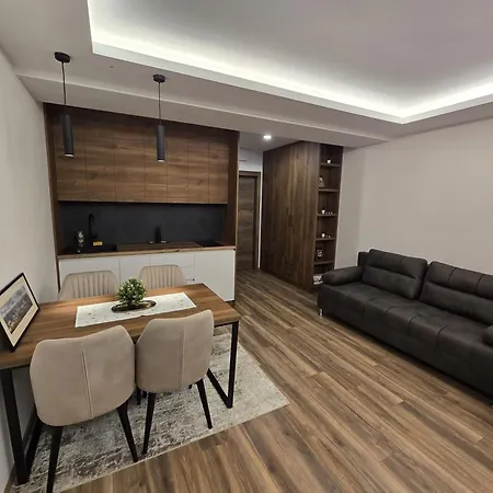 N מלון דירות קופאוניק